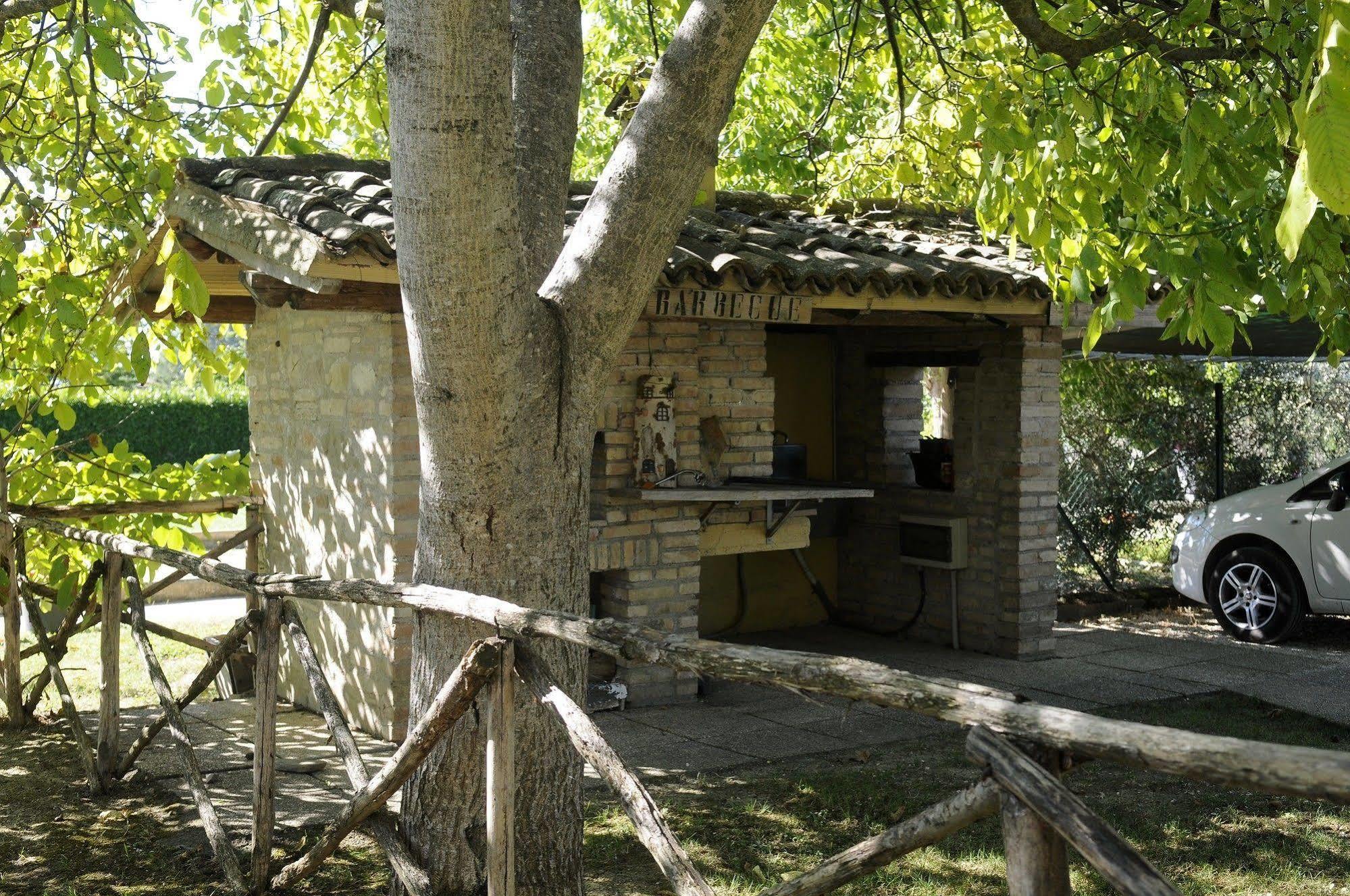 Agriturismo La Mora Assisi Kültér fotó