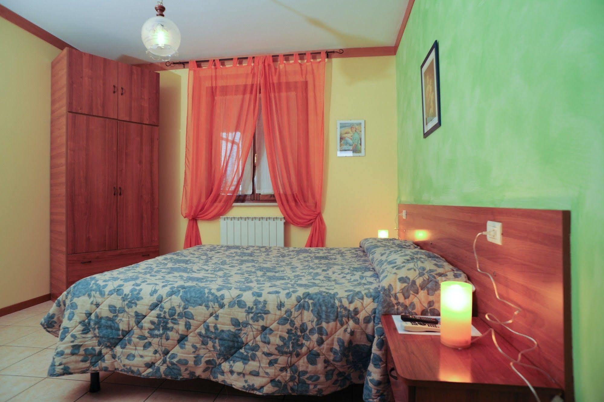 Agriturismo La Mora Assisi Kültér fotó